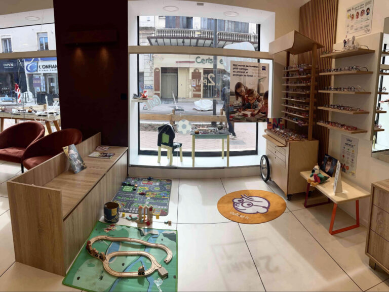 interieur-magasin-optique-optique-ducret-lyon