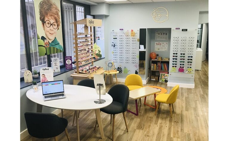 interieur-magasin-optique-optique-brechotte-douvaine