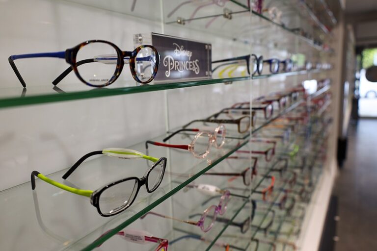 lunettes-vue-magasin-optique-optique-de-bourbon-bras-panon