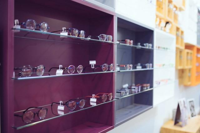 Presentoir Lunettes Magasin Vue D Enfant Lyon