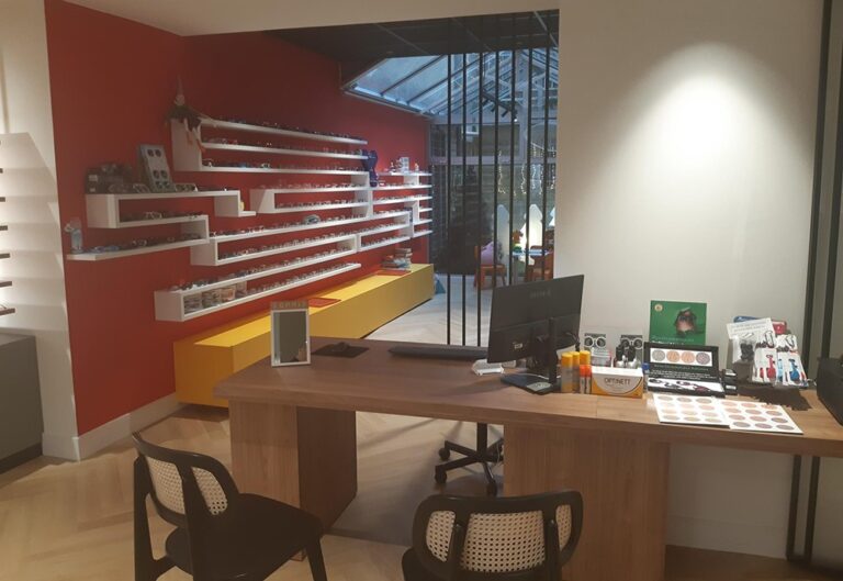 vue-interieure-magasin-optique-optique-de-l-harmonie-tarbes