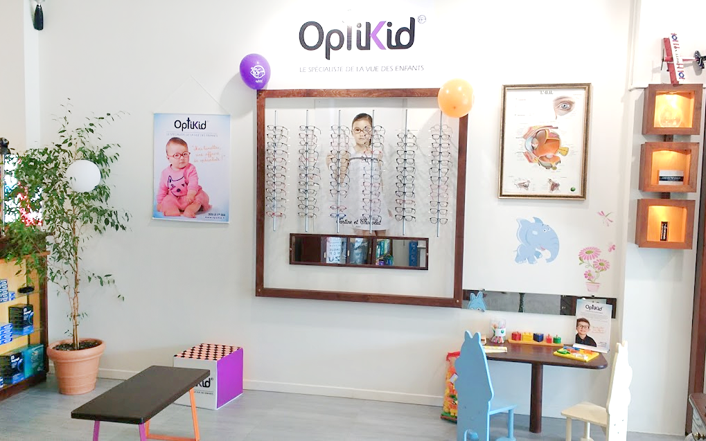 Opticien pour enfant à  OPTIQUE MONTBONNOT